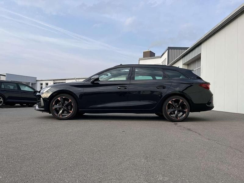 Gebraucht Cupra Leon 150 PS (110 kW) 2023 Schwarz Kombi