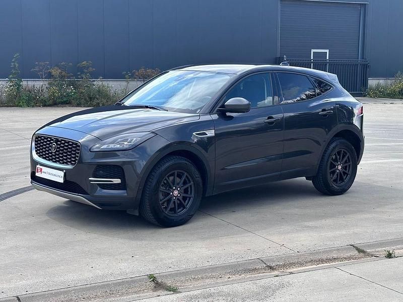 Grau Gebraucht 2021 Jaguar E-Pace S SUV | 21.890 € (Superpreis) - Bild 1/4
