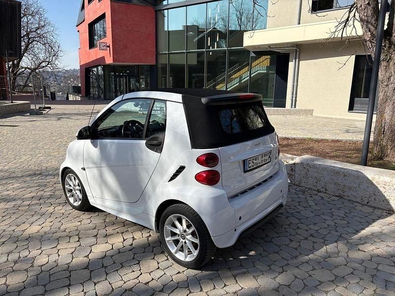 Gebraucht Smart ForTwo Cabrio Pure 71 PS (52 kW) 2013 Weiß Cabrio