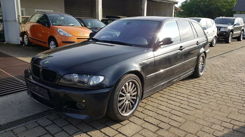 Schwarz metallic Gebraucht 2004 BMW 325 M Sport Kombi | 1.500 € - Bild 1/4