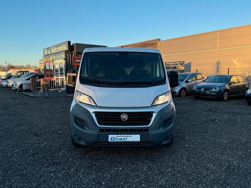 Gebraucht Fiat Ducato 116 PS (85 kW) 2015 Weiß Van