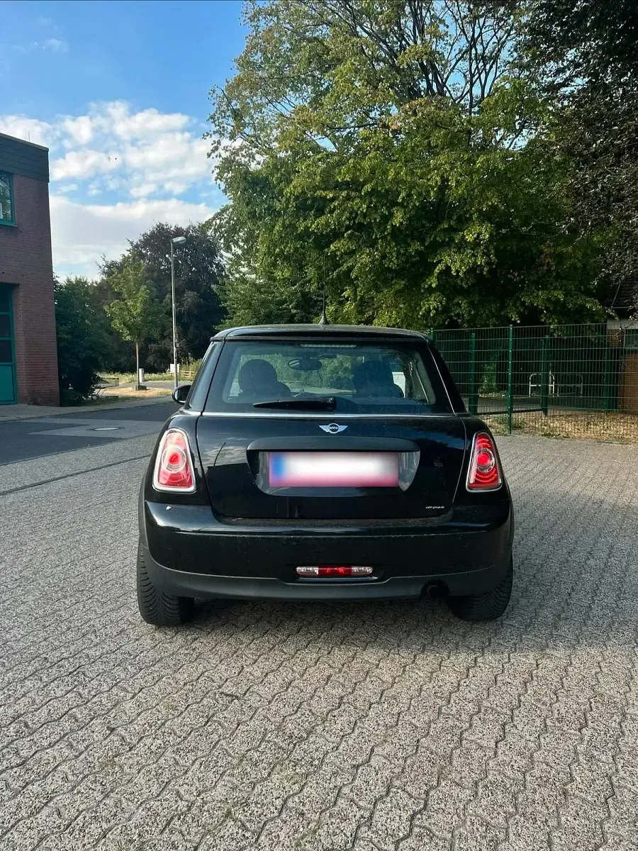 Gebraucht Mini ONE 100 PS (73 kW) 2013 Schwarz Kleinwagen