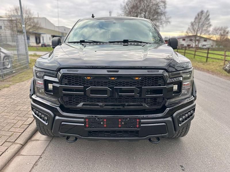 Gebraucht Ford F-150 401 PS (294 kW) 2020 Schwarz Abholung