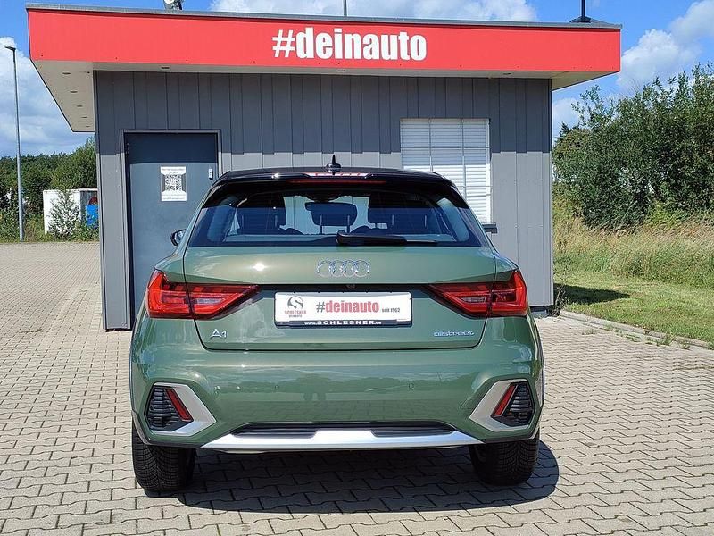 Gebraucht Audi A1 Design 116 PS (85 kW) 2024 Grün Kleinwagen
