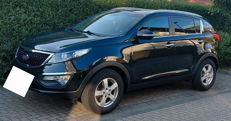 Schwarz Gebraucht 2014 Kia Sportage FIFA World Cup Edition SUV | 11.900 € (Fairer Preis) - Bild 1/4