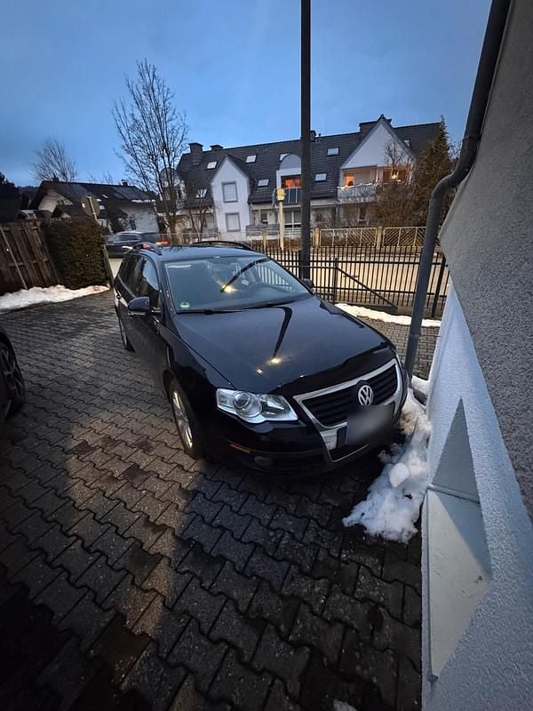 Gebraucht VW Passat 160 PS (117 kW) 2008 Schwarz Kombi
