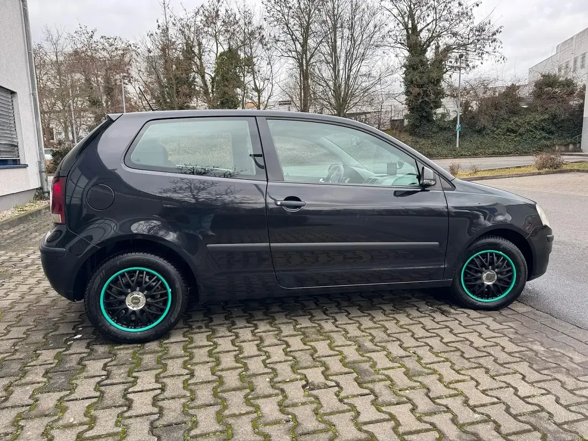 Second-hand VW Polo 70 CP (51 kW) 2009 Negru Hatchback