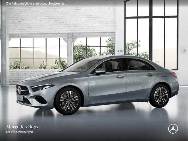 Gebraucht Mercedes A220 Advanced 190 PS (139 kW) 2024 Silber Limousine