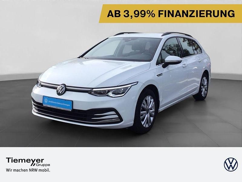 Weiß Gebraucht 2023 VW Golf VIII Style Kombi | 24.980 € (Guter Preis) - Bild 1/4