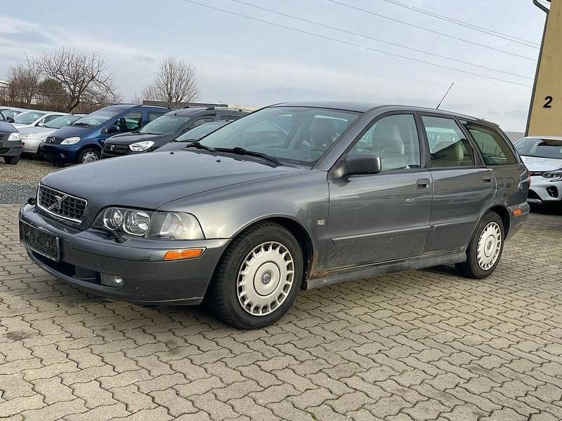 Gebraucht Volvo V40 163 PS (119 kW) 2003 Grau Kombi