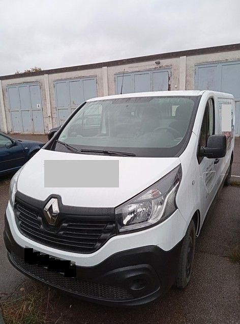 Weiß Gebraucht 2017 Renault Trafic Komfort Van | 8.330 € (Superpreis) - Bild 1/4
