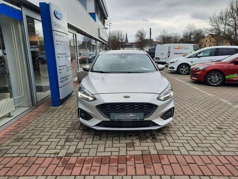 Gebraucht Ford Focus ST-Line 125 PS (91 kW) 2020 Silber Limousine