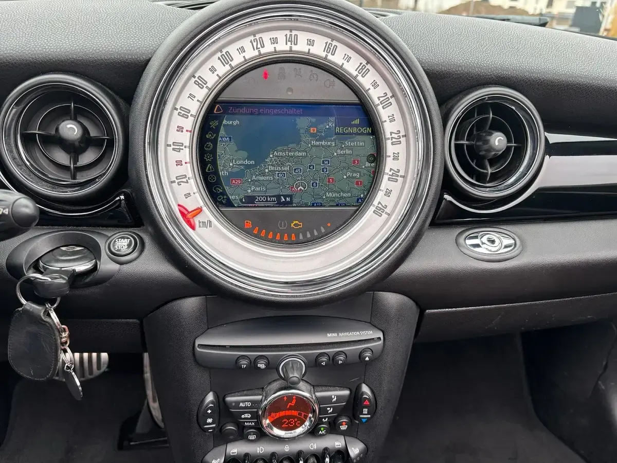 Gebraucht Mini Cooper S Roadster 184 PS (135 kW) 2012 Schwarz Cabrio