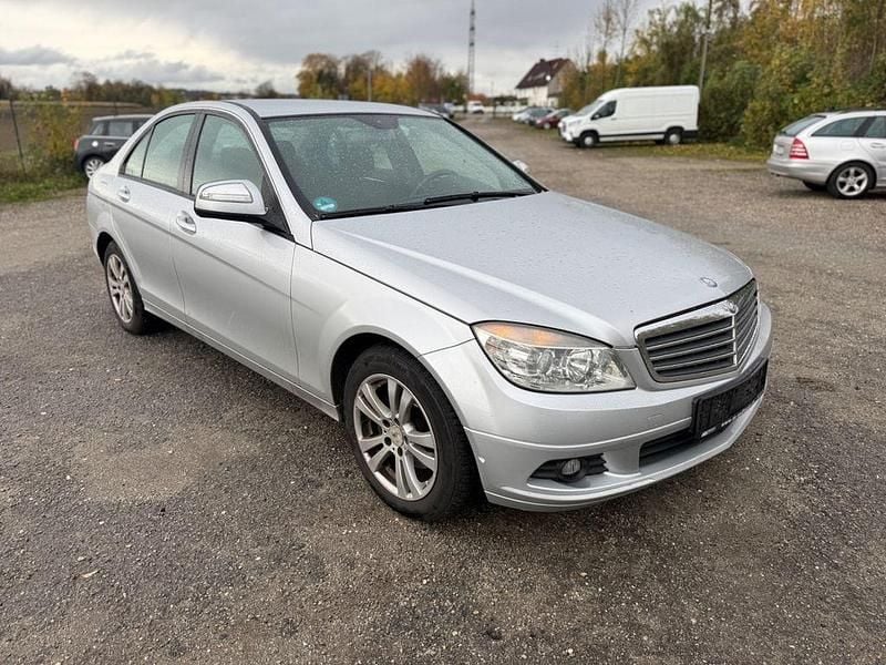 Silber Gebraucht 2007 Mercedes C220 Limousine | 3.990 € (Guter Preis) - Bild 1/4