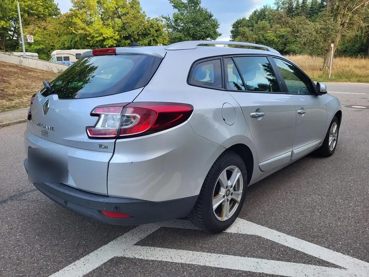 Gebraucht Renault Mégane GrandTour 116 PS (85 kW) 2013 Kombi