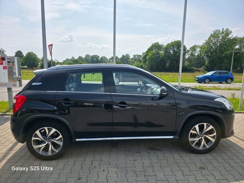 Schwarz Gebraucht 2015 Citroën C4 Aircross Start SUV | 8.999 € (Fairer Preis) - Bild 1/4