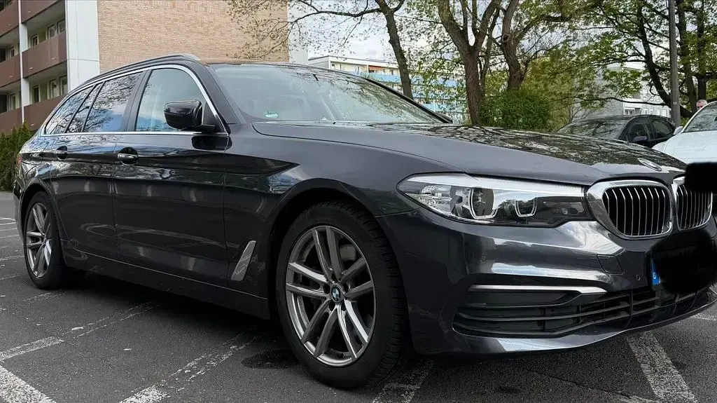 Usata BMW 530 252 CV (185 kW) 2017 Nero Station wagon
