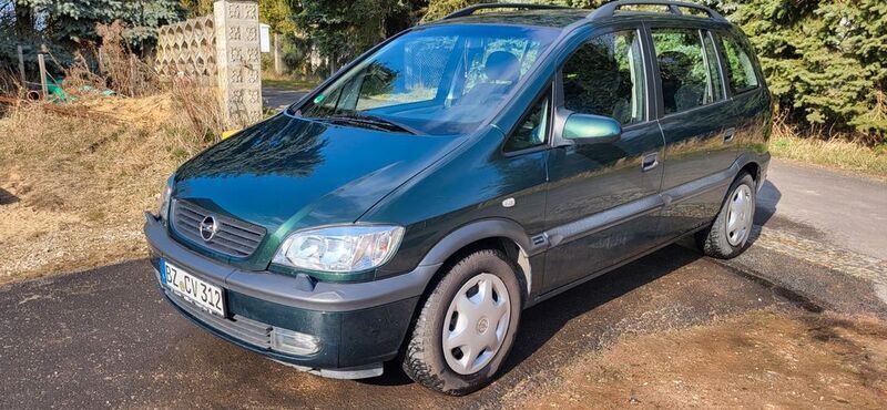 Grün Gebraucht 1999 Opel Zafira Comfort Van / Kleinbus | 1.800 € (Fairer Preis) - Bild 1/4