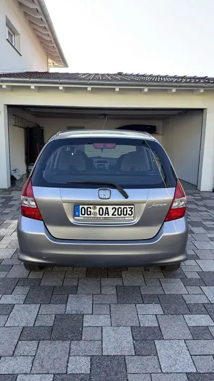 Gebraucht Honda Jazz LS 77 PS (56 kW) 2006 Grau Kleinwagen