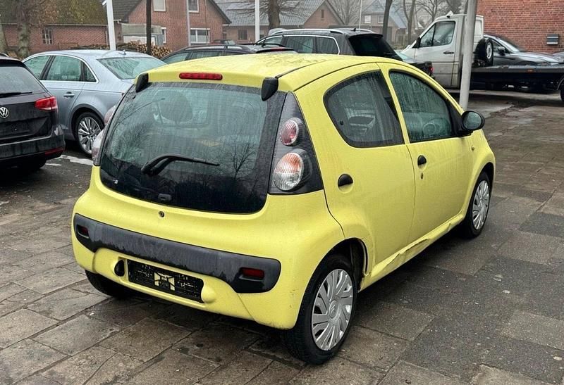 Gebraucht Citroën C1 68 PS (50 kW) 2007 Gelb Kleinwagen