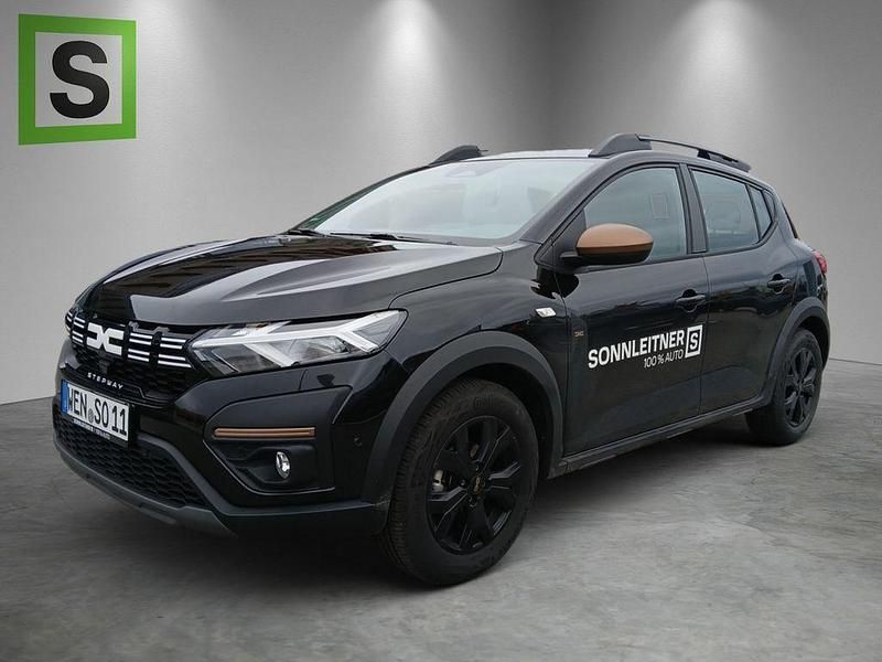 Schwarz Neu 2025 Dacia Sandero Extreme Limousine | 17.990 € - Bild 1/4
