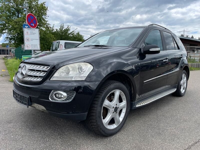 Schwarz Gebraucht 2007 Mercedes ML350 SUV | 6.999 € (Superpreis) - Bild 1/4