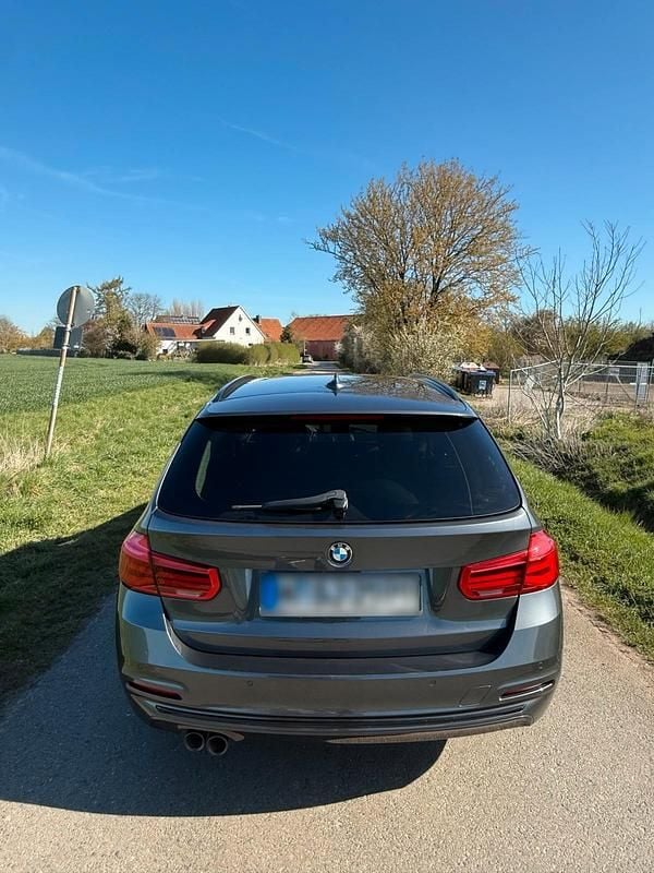 Używany BMW 320 Efficient Dynamics 163 KM (119 kW) 2017 Szary Kombi