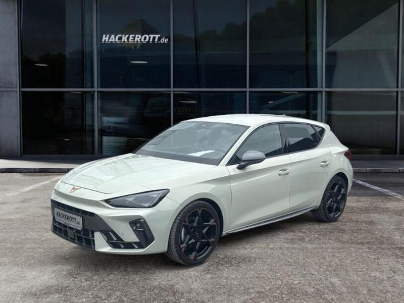 Neu Cupra Leon 150 PS (110 kW) 2025 Grau Limousine