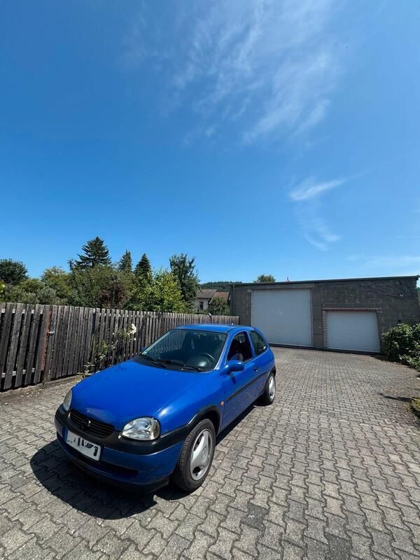 Blau Gebraucht 1999 Opel Corsa Coupé | 1.500 € - Bild 1/4