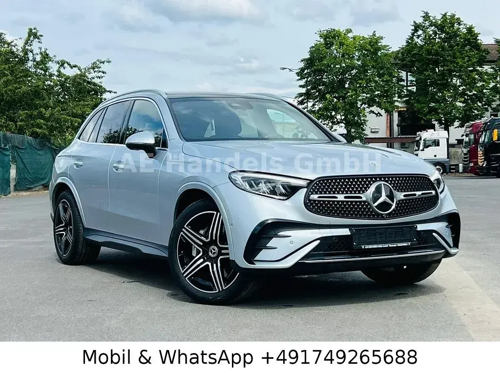 Gebraucht Mercedes GLC300 AMG 269 PS (197 kW) 2024 Silber SUV