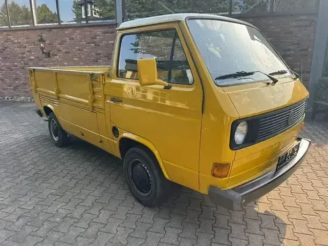 Second-hand VW T3 69 CP (50 kW) 1982 Galben Van