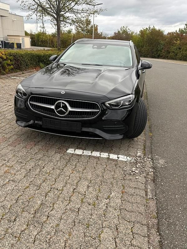 Schwarz Gebraucht 2021 Mercedes C200 Kombi | 25.300 € (Superpreis) - Bild 1/4