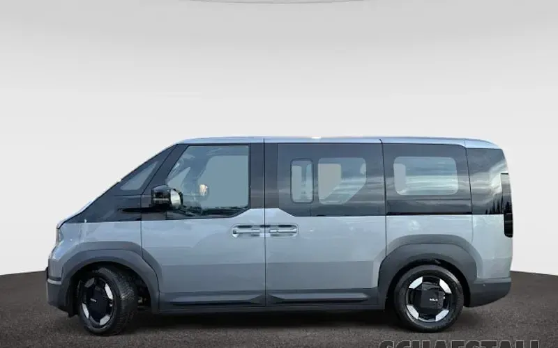 Neu Kia PV5 Comfort 119 kW (163 PS) 2026 Grau (stahlgrau metallic) Van / Kleinbus