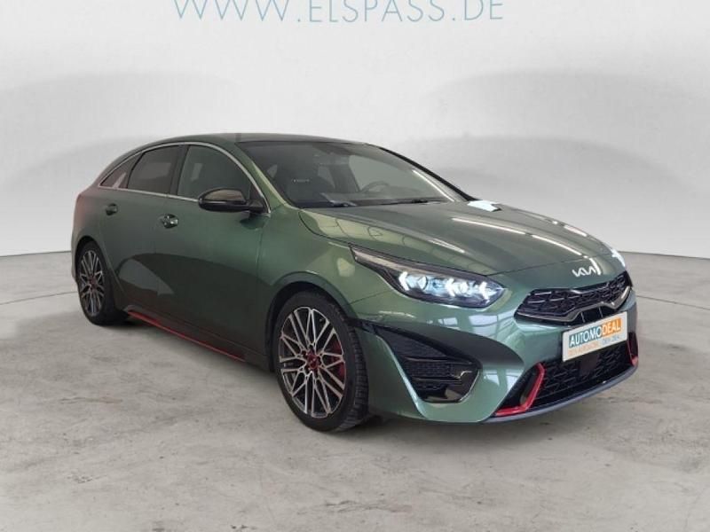 Gebraucht Kia ProCeed 204 PS (150 kW) 2023 (exg) experience green met. (gruen) (metallic) Kombi