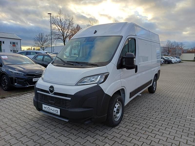 Neu Opel Movano 140 PS (102 kW) 2025 Weiß Van