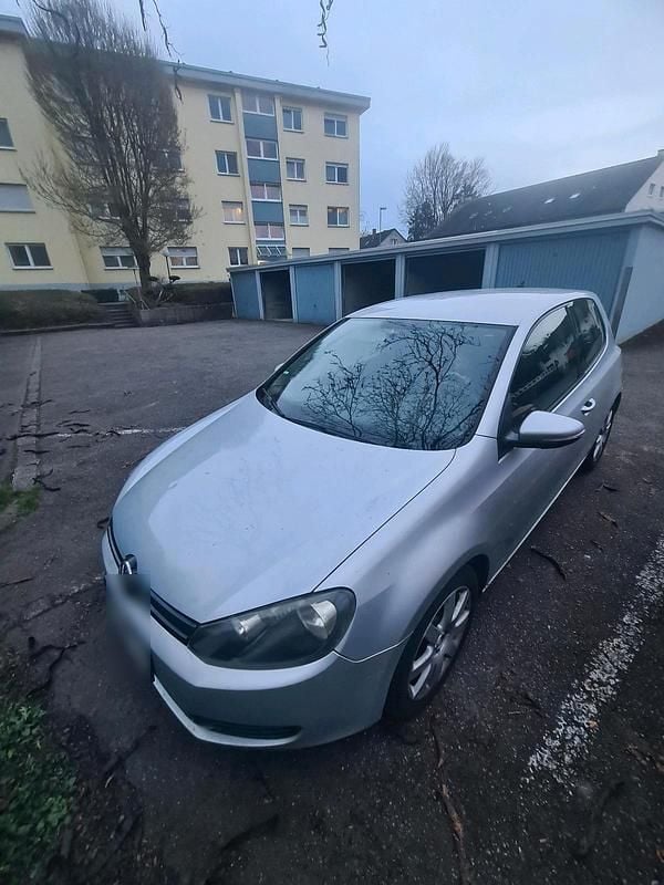 Gebraucht VW Golf VI 105 PS (77 kW) 2010 Kleinwagen