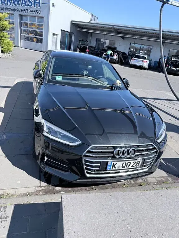 Gebraucht Audi A5 Sportback Ambiente 190 PS (139 kW) 2018 Schwarz Kleinwagen
