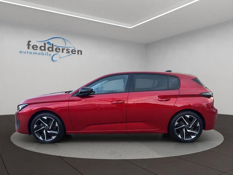 Gebraucht Peugeot 308 Allure 131 PS (96 kW) 2022 Rot Limousine