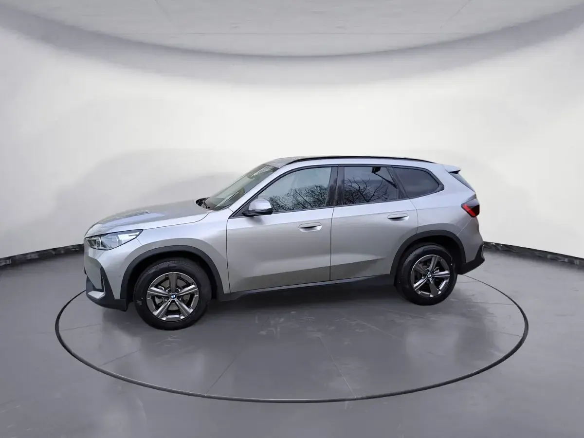 Gebraucht BMW X1 Efficient Dynamics 136 PS (100 kW) 2024 Silber SUV