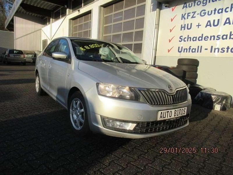 Gebraucht Skoda Rapid Ambition 86 PS (63 kW) 2014 Brilliantsilber metallic Limousine