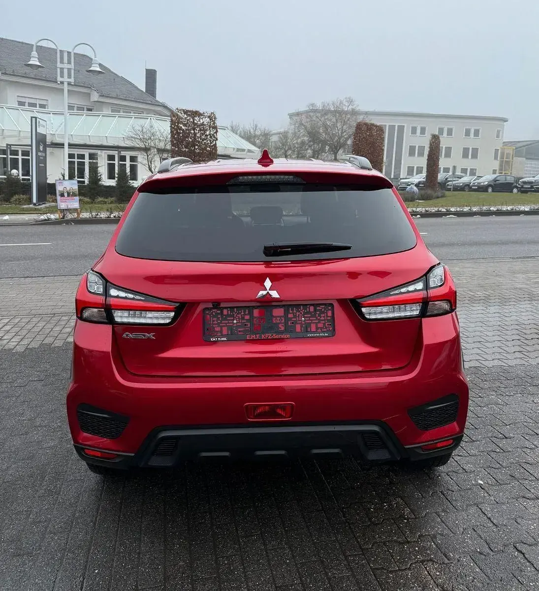 Gebraucht Mitsubishi ASX Edition+ 150 PS (110 kW) 2019 Rot SUV
