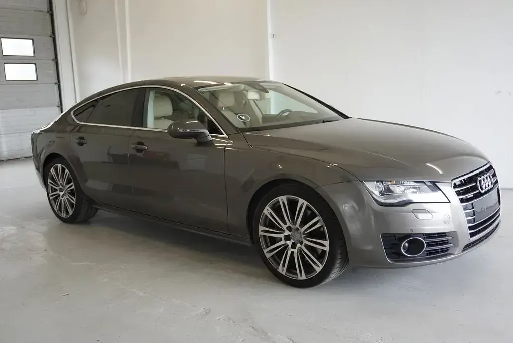 Gebraucht Audi A7 Sportback 299 PS (219 kW) 2011 Grau Kleinwagen