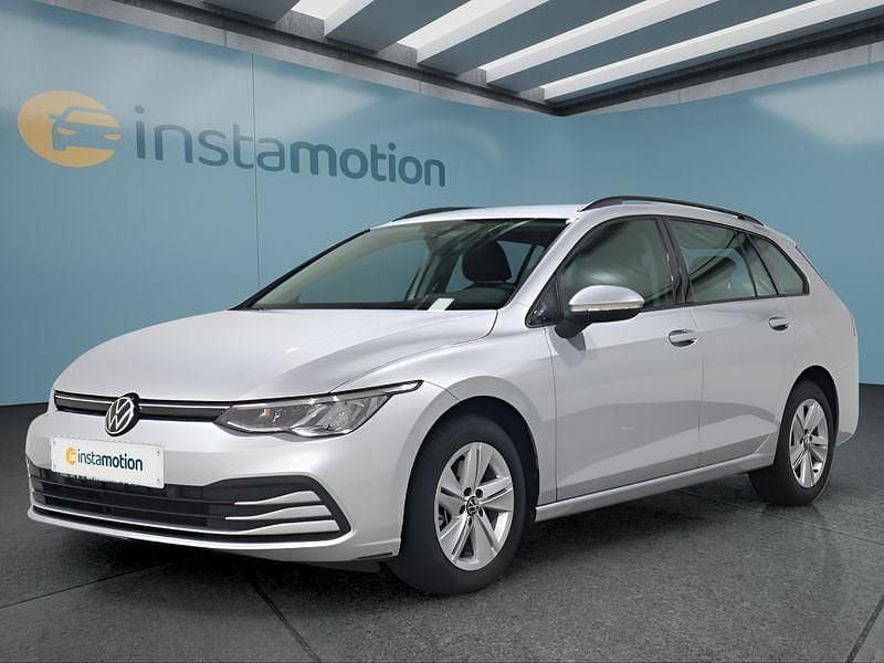 Silber Gebraucht 2022 VW Golf VIII Kombi | 22.449 € (Guter Preis) - Bild 1/4