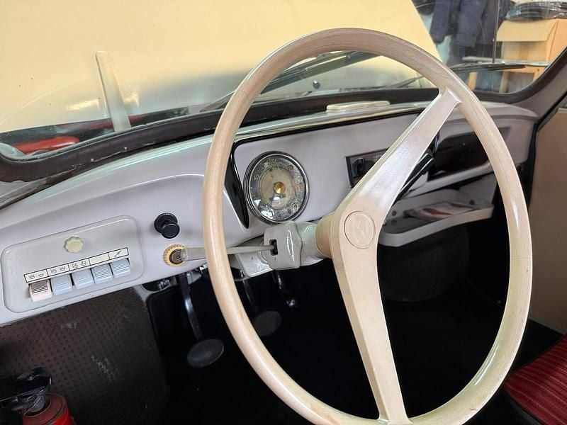 Beige Gebraucht 1963 Trabant 600 Limousine | 7.270 € - Bild 1/4