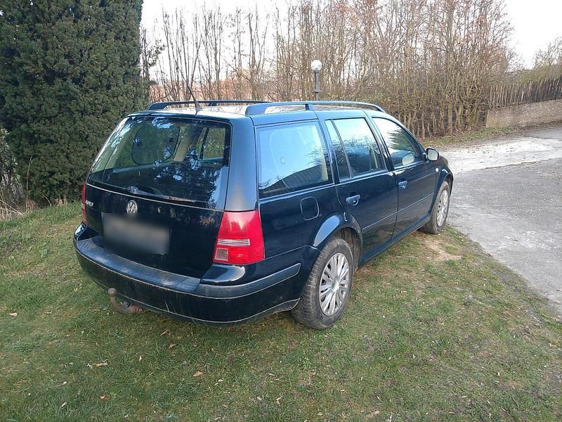 Gebraucht VW Golf IV 75 PS (55 kW) 2001 Schwarz Kombi