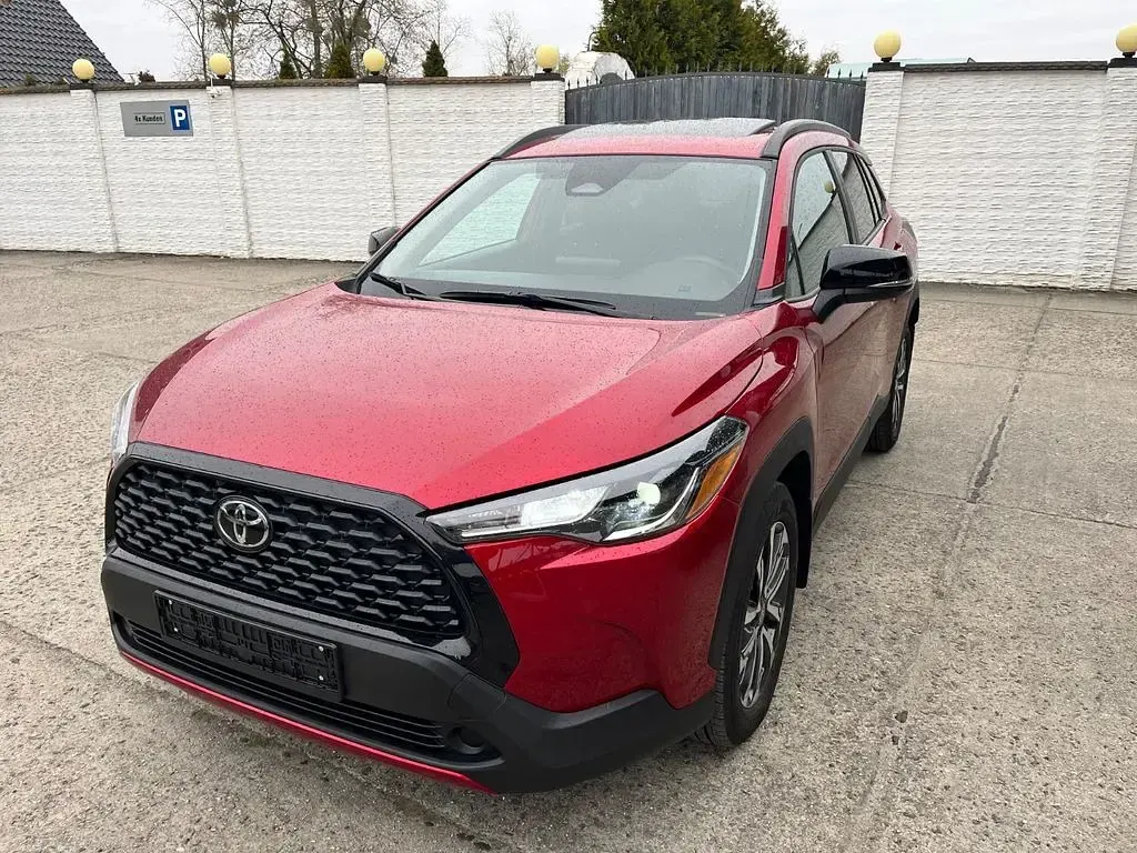 Gebraucht Toyota Corolla Cross 170 PS (125 kW) 2025 Rot SUV