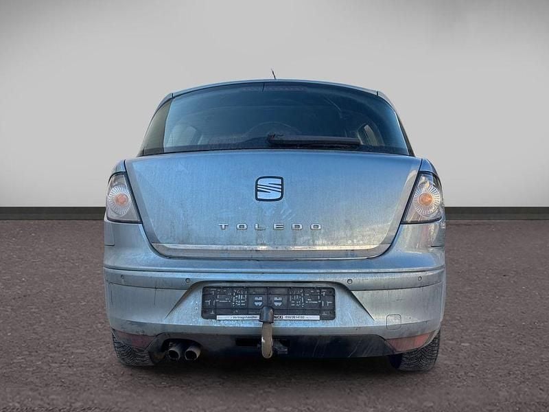 Gebraucht Seat Toledo 140 PS (102 kW) 2005 Azul lluvia Kleinwagen