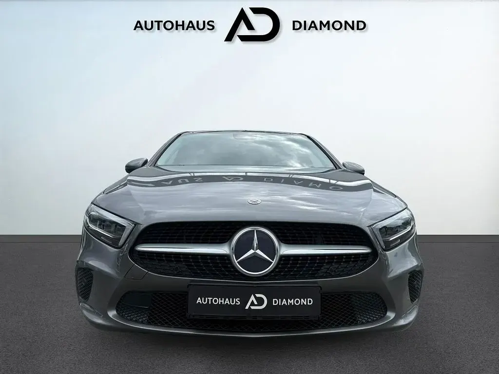 Gebraucht Mercedes A250 224 PS (164 kW) 2018 Grau Limousine
