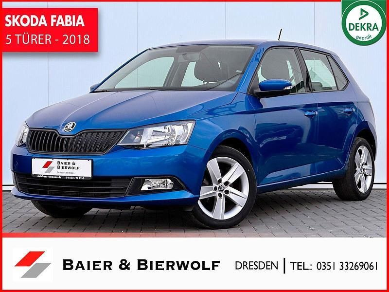 Blau Gebraucht 2018 Skoda Fabia Cool Plus Kleinwagen | 10.790 € (Fairer Preis) - Bild 1/4