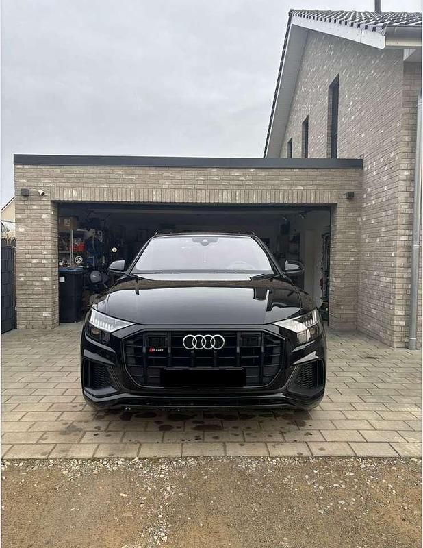 Gebraucht Audi Q8 435 PS (319 kW) 2019 Schwarz SUV